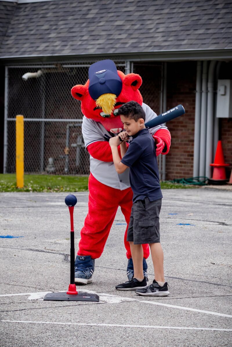 Image for the Tweet beginning: Douglas MacArthur Elementary students had