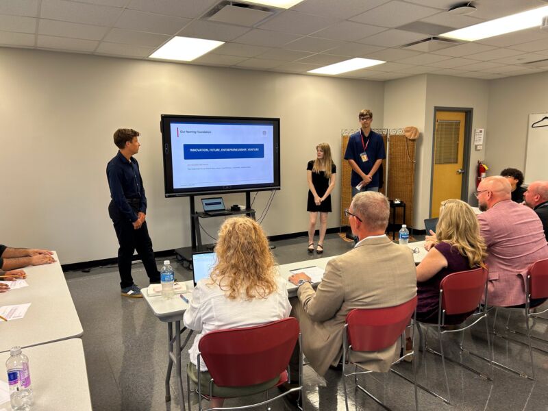 Image for the Tweet beginning: Students at our new Innovation