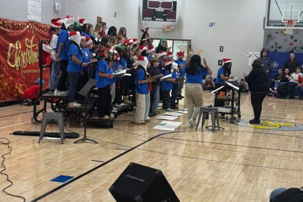 4th and 5th grade choir preforming