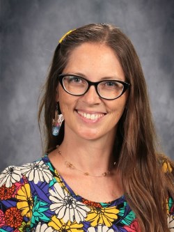 Farnworth, Lori